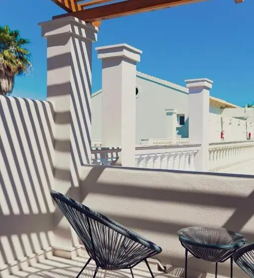 コンフォートトリプルルーム, La Playa Grande