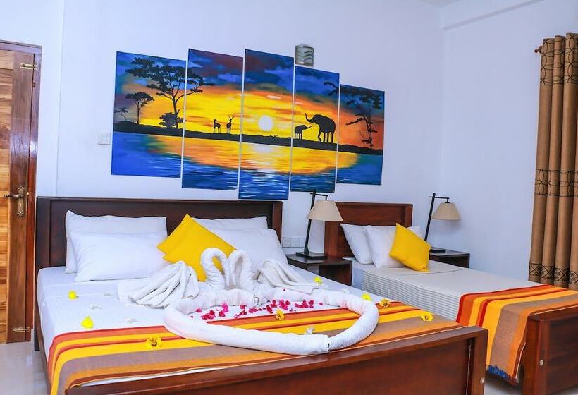 Deluxe Triple Room, Aeon Hotel Tissa