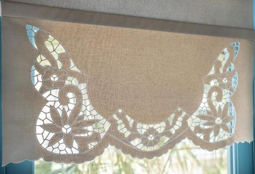 高级三人间, Bramasole Alaçatı Butik