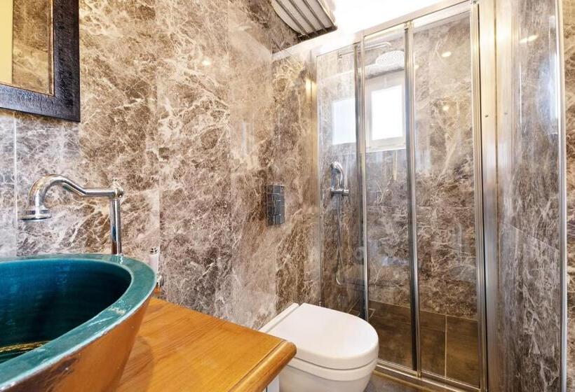 标准间带游泳池, Bramasole Alaçatı Butik