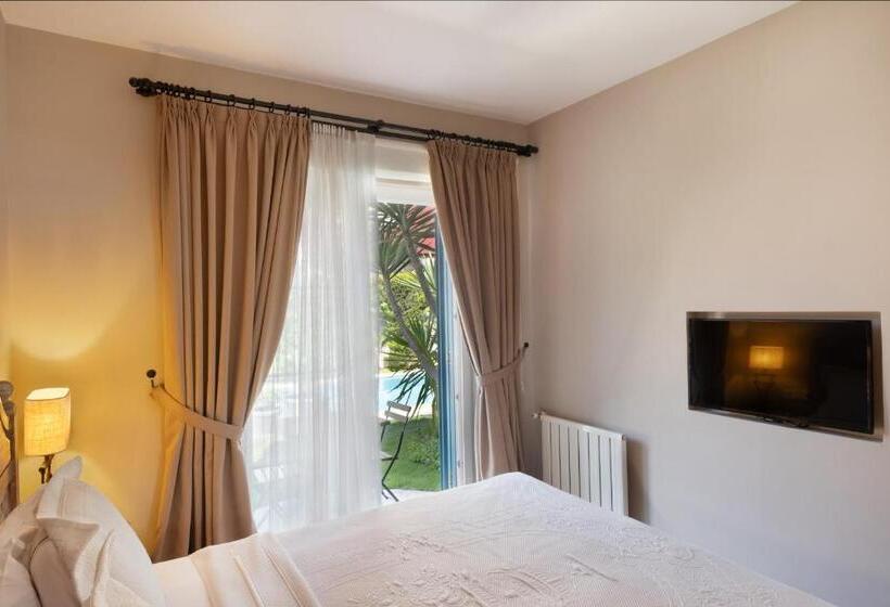 标准间带游泳池, Bramasole Alaçatı Butik