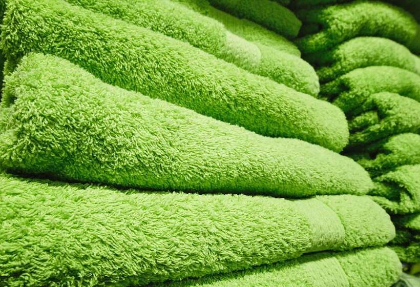 Capsule, Capsule Hotel 47 Nebo