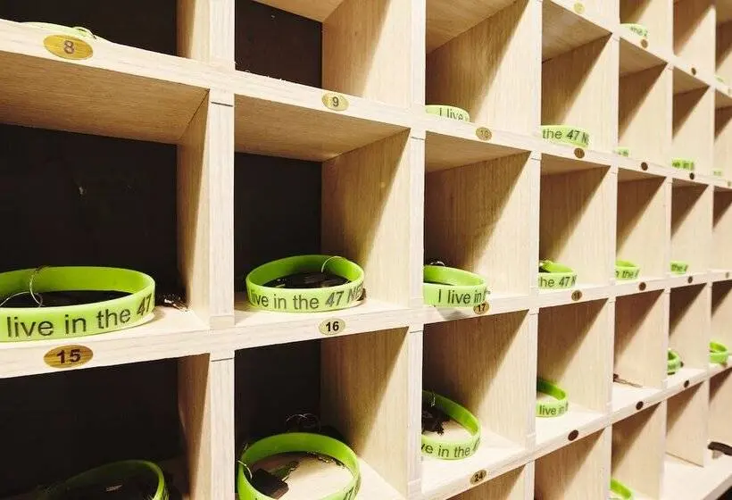 Capsule, Capsule Hotel 47 Nebo