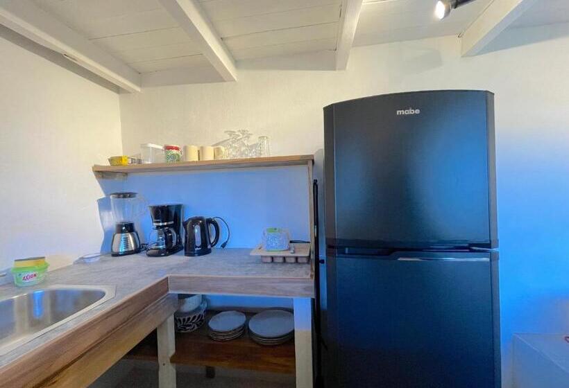 Люкс Кровать Кинг, Calamocha Lodge