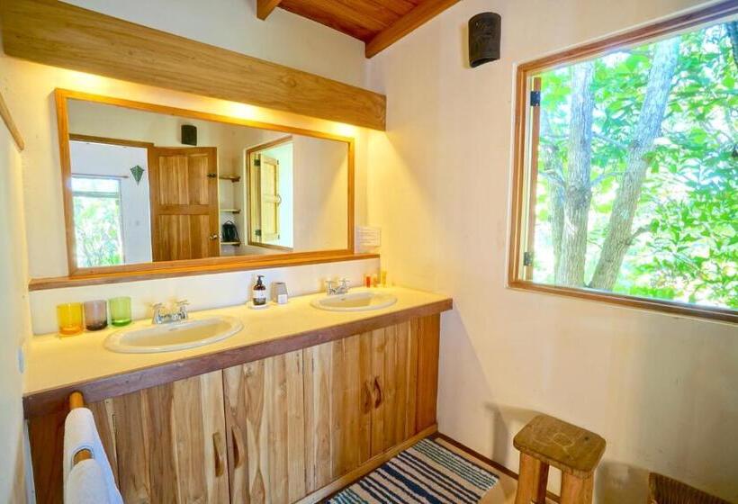 Семейный Номер Вид на Горы, Calamocha Lodge