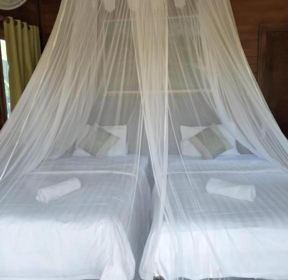 اتاق لوکس, Taman Sari Villa, Nusa Lembongan