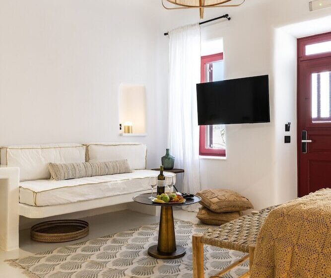 Люкс Вид на Город, The Townhouse Mykonos