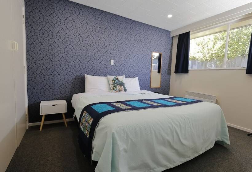 آپارتمان 1 خوابه, Aden Motel