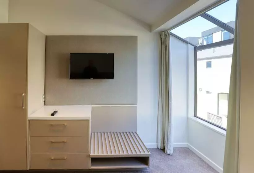 آپارتمان داخلی 2 خوابه, Garden Court Suites & Apartments