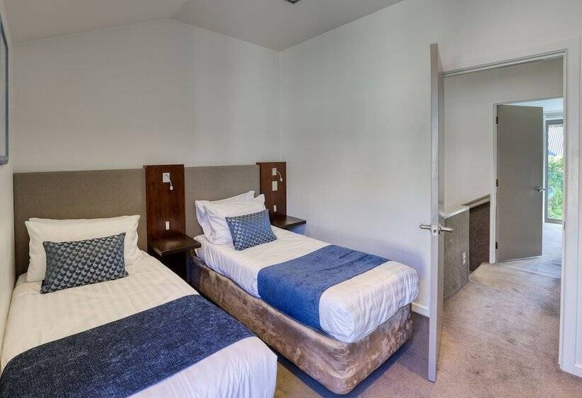 آپارتمان داخلی 2 خوابه, Garden Court Suites & Apartments