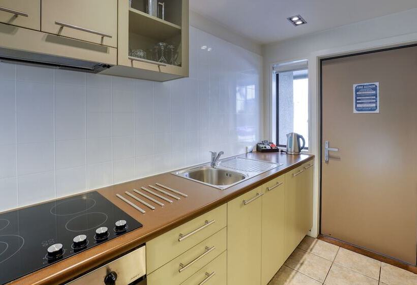 آپارتمان داخلی 2 خوابه, Garden Court Suites & Apartments