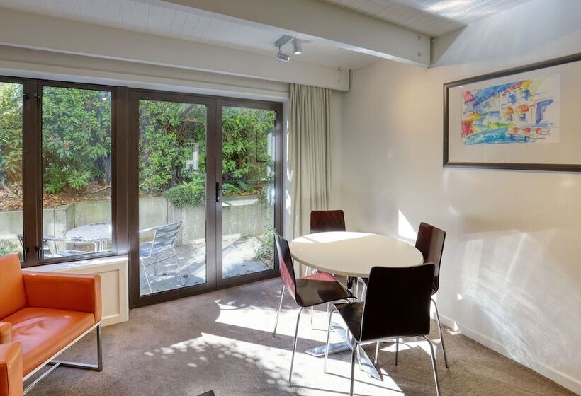 آپارتمان داخلی 2 خوابه, Garden Court Suites & Apartments