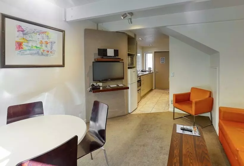 آپارتمان داخلی 2 خوابه, Garden Court Suites & Apartments