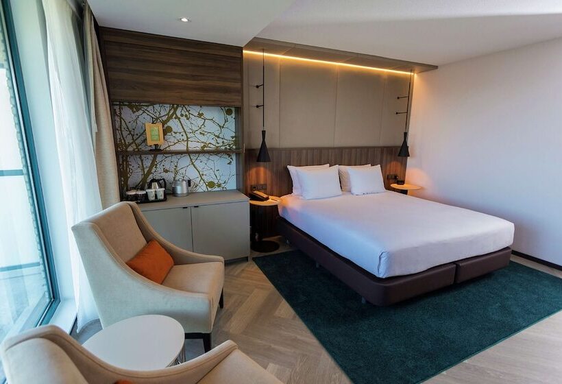 Deluxe Room, Doubletree By Hilton Royal Parc Soestduinen