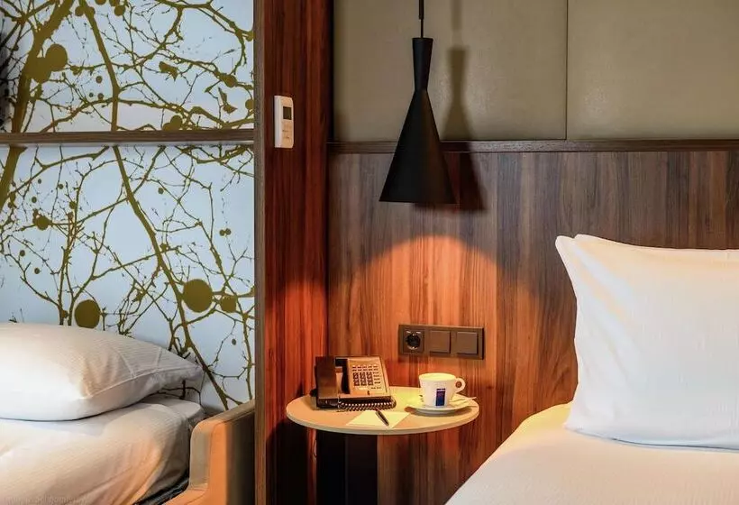 Standard Room, Doubletree By Hilton Royal Parc Soestduinen