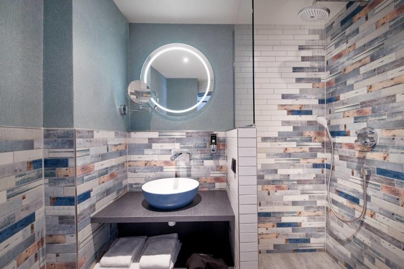 スタンダードシティビュールーム, Doubletree By Hilton Rotterdam Centre