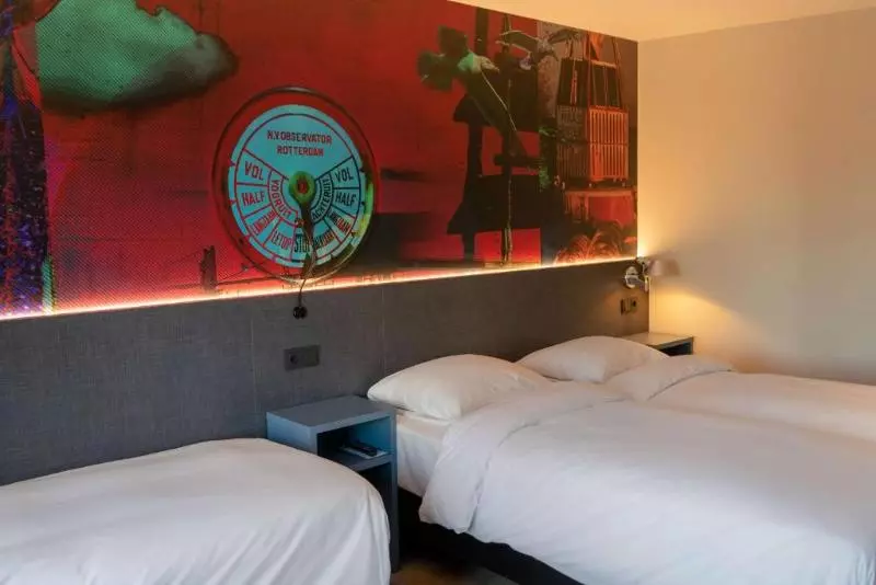 スタンダードシティビュールーム, Doubletree By Hilton Rotterdam Centre