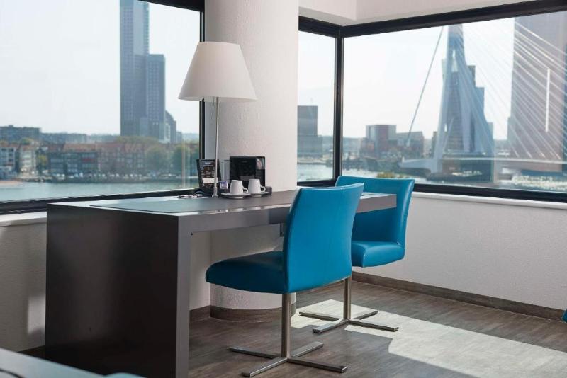 带观景的标准间, Doubletree By Hilton Rotterdam Centre