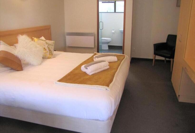 إستوديو قياسى, The Beachcomber