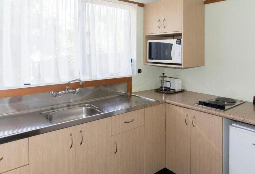 إستوديو قياسى, The Beachcomber