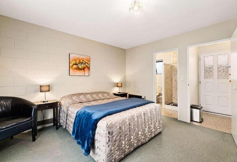 标准间, Econo Lodge Canterbury Court Motel