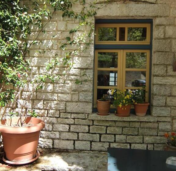 带1个卧室的别墅, Artsistas Houses