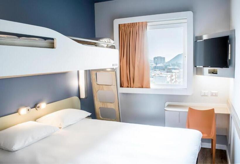 חדר סטנדרט לשלושה, Ibis Budget Copiapo