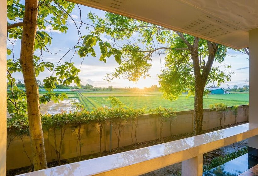 デラックスルーム, Tontan Resort Chaam