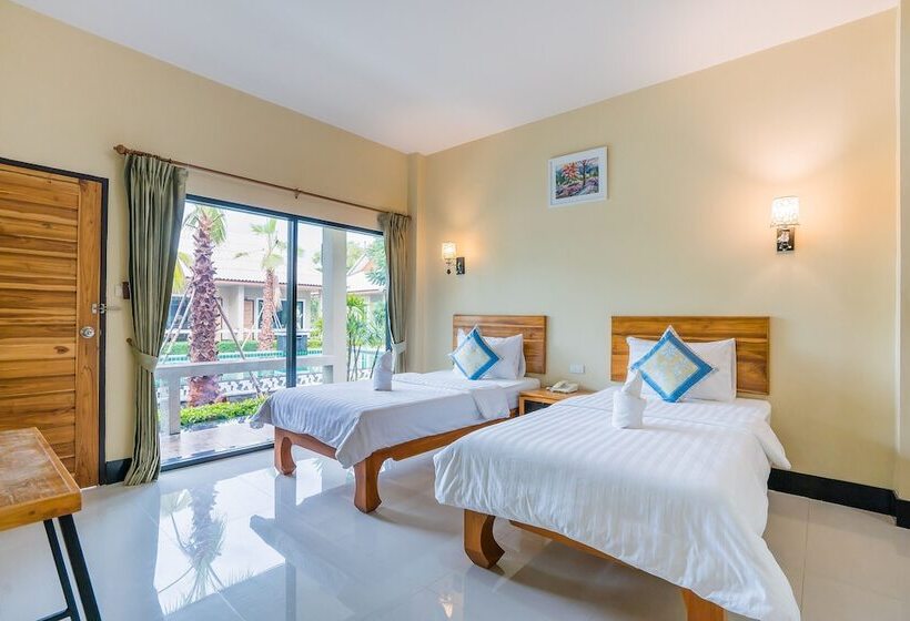 プールの見えるスーペリアルーム, Tontan Resort Chaam