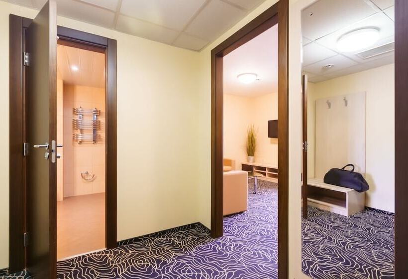 דירת חדר, Victoria Hotel Vyborg