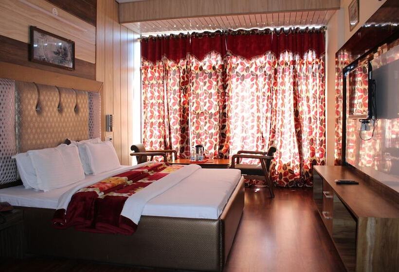 اتاق خانوادگی, President