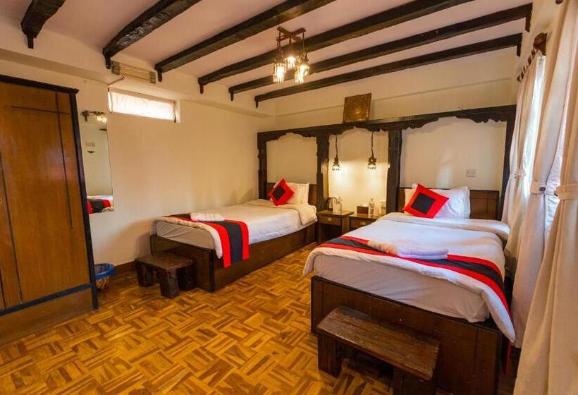 اتاق لوکس سه تخته, Vajra Boutique