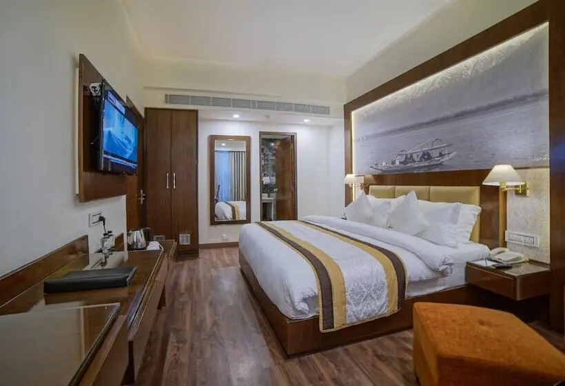 سوییت اجرایی, Regenta Central Srinagar, Rajbagh