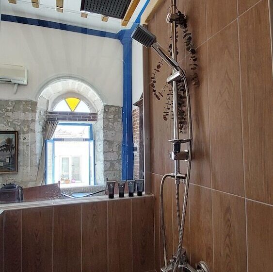 اتاق استاندارد چهار تخته, Woodstock Alaçatı