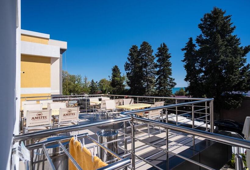 آپارتمان 1 خوابه با بالکن, Piano Guesthouse