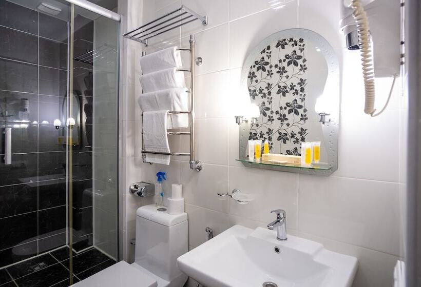 آپارتمان 1 خوابه با بالکن, Piano Guesthouse