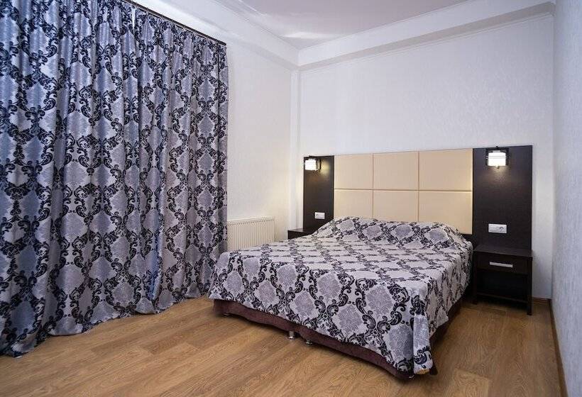 اتاق راحتی, Piano Guesthouse
