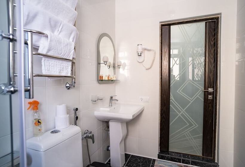 اتاق راحتی, Piano Guesthouse