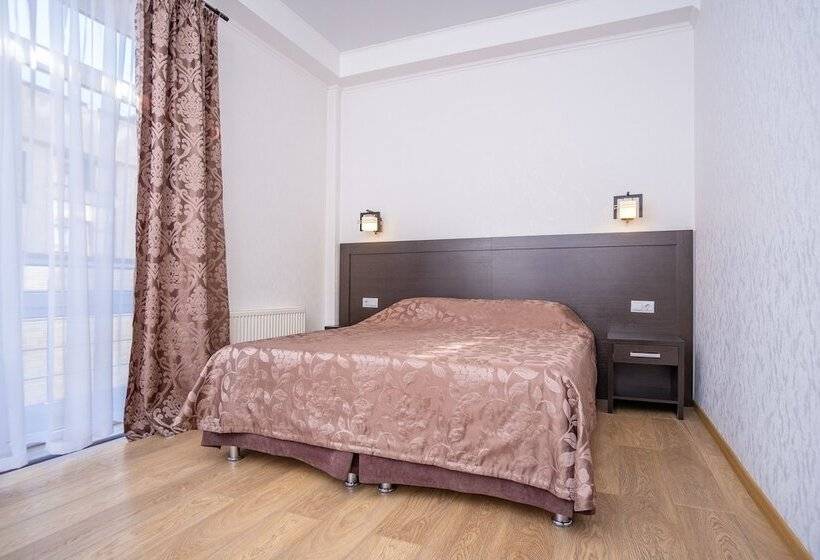 اتاق راحتی, Piano Guesthouse