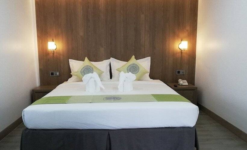 اتاق سوپریور, 8 Mile