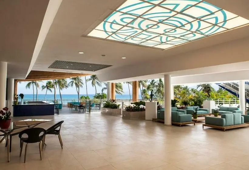 سوییت با چشم‌انداز دریا, Arawak Beach Resort