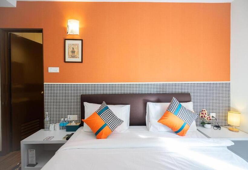 חדר דלוקס, Link