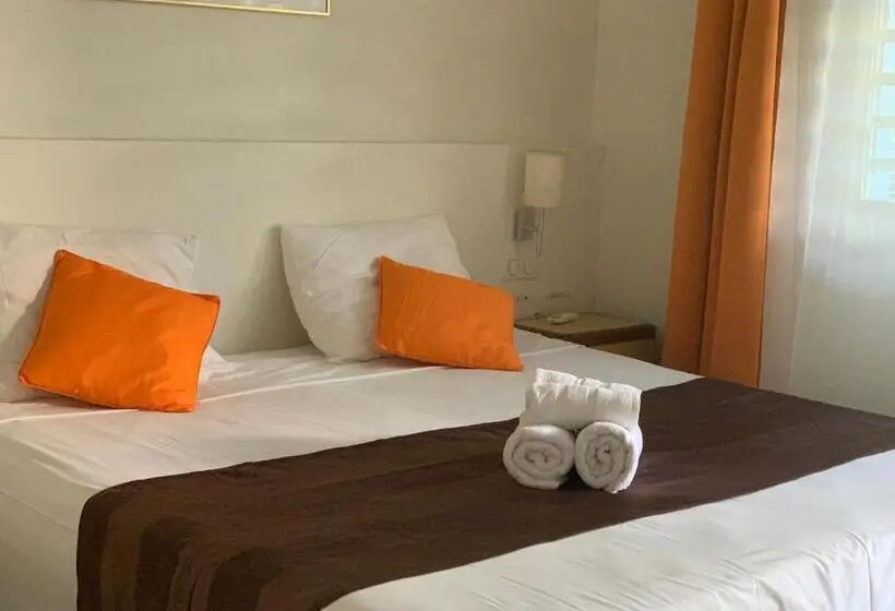 آپارتمان 1 خوابه با چشمانداز باغ, Hôtel Douce Vague