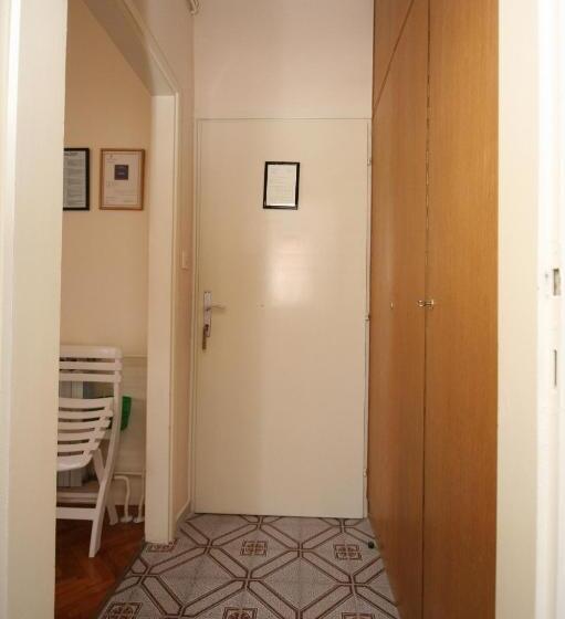 اتاق استاندارد با بالکن و چشم‌انداز دریا, Apartments & Rooms Peranic