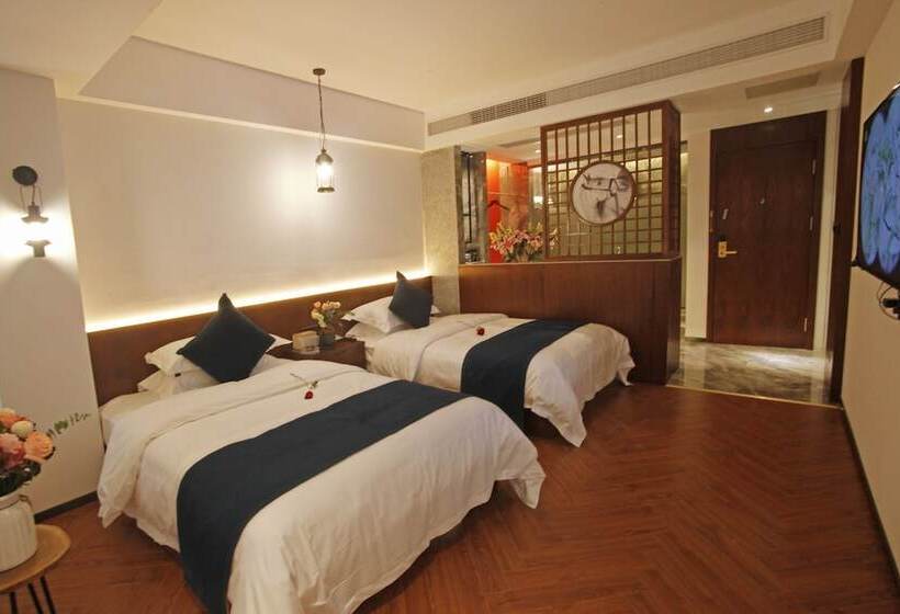 חדר דלוקס, 張家界武陵源北岸輕奢客棧 森林公園店