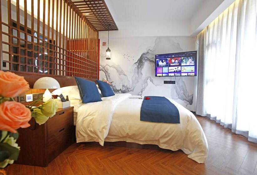 חדר דלוקס, 張家界武陵源北岸輕奢客棧 森林公園店