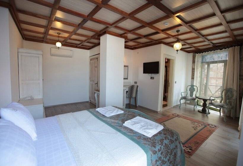 Номер Deluxe, Celsus Boutique