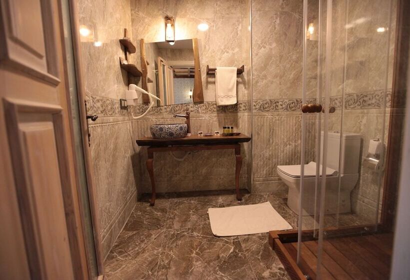 Номер Стандарт, Celsus Boutique