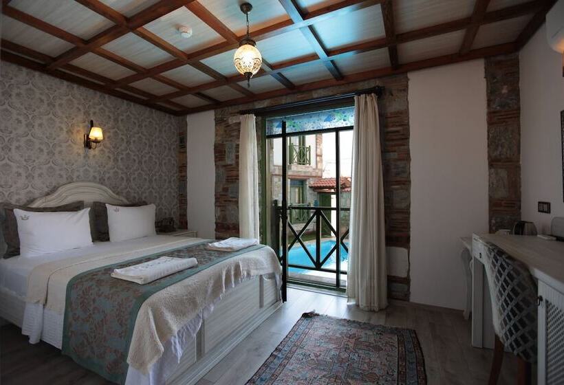 Номер Стандарт, Celsus Boutique