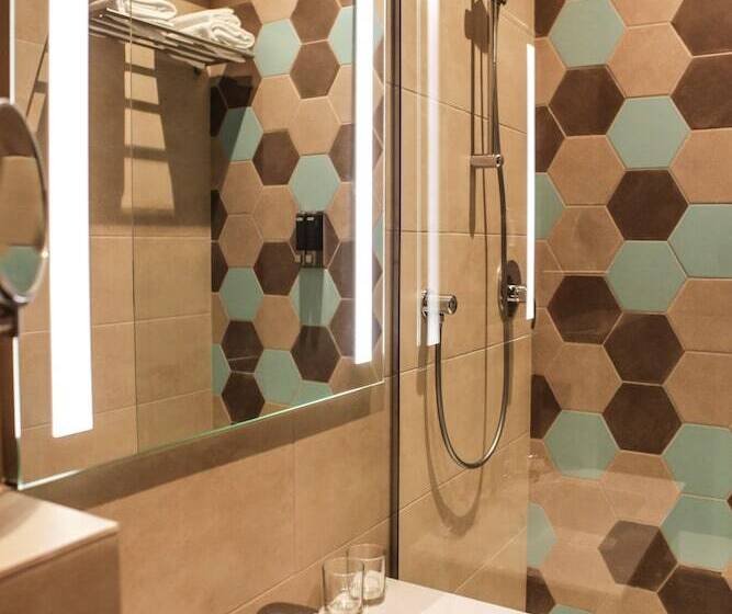 标准间, City Hotel 1905